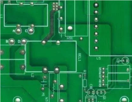 杂物对PCB小孔质量的影响